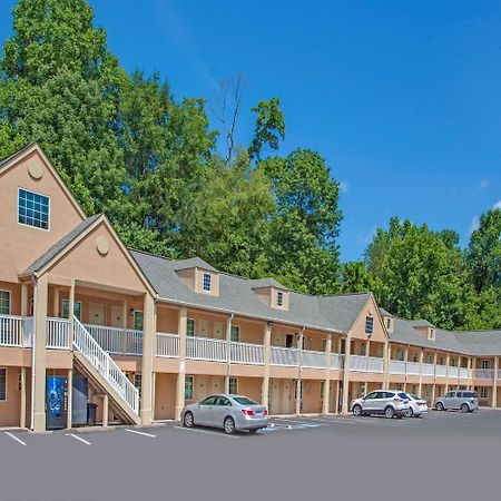 Days Inn By Wyndham Canton Dış mekan fotoğraf